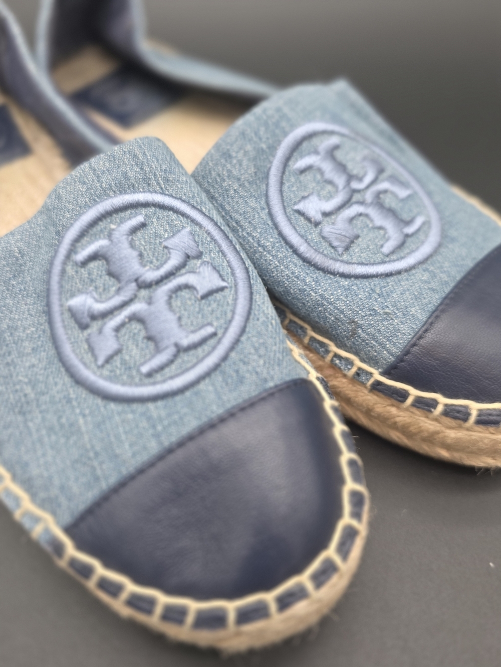 Tory Burch Benton Slip-On Platform Espadrilles in denim logo-embroidered Sz7 - Picture 7 of 7